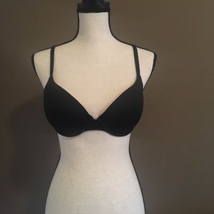 Victoria’s Secret PINK Push Up Bra in Black